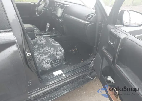 2023 Toyota 4Runner Trd Off Road Premium из США, поврежденный, VIN JTERU5JR5P6190256